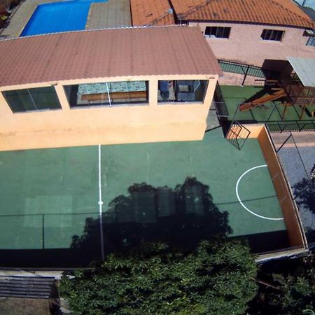 Chacara Bella Vida Com Piscina Churrasqueira Salao De Festas Fogao A Lenha Quadra Арасаригуама Экстерьер фото