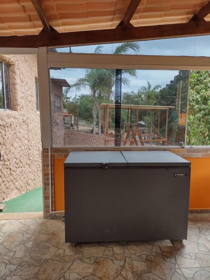 Chacara Bella Vida Com Piscina Churrasqueira Salao De Festas Fogao A Lenha Quadra Арасаригуама Экстерьер фото