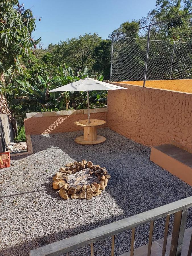 Chacara Bella Vida Com Piscina Churrasqueira Salao De Festas Fogao A Lenha Quadra Арасаригуама Экстерьер фото