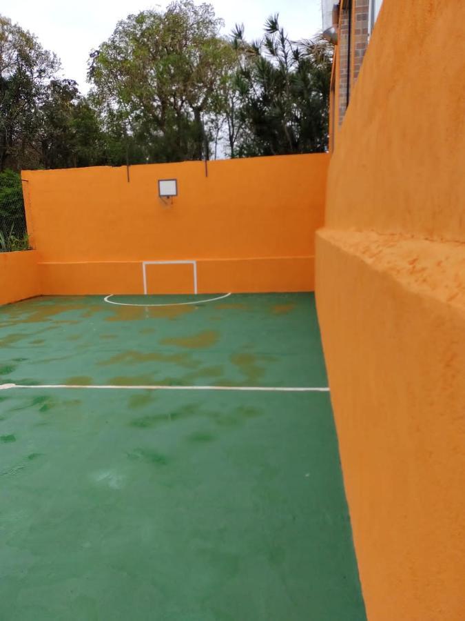 Chacara Bella Vida Com Piscina Churrasqueira Salao De Festas Fogao A Lenha Quadra Арасаригуама Экстерьер фото
