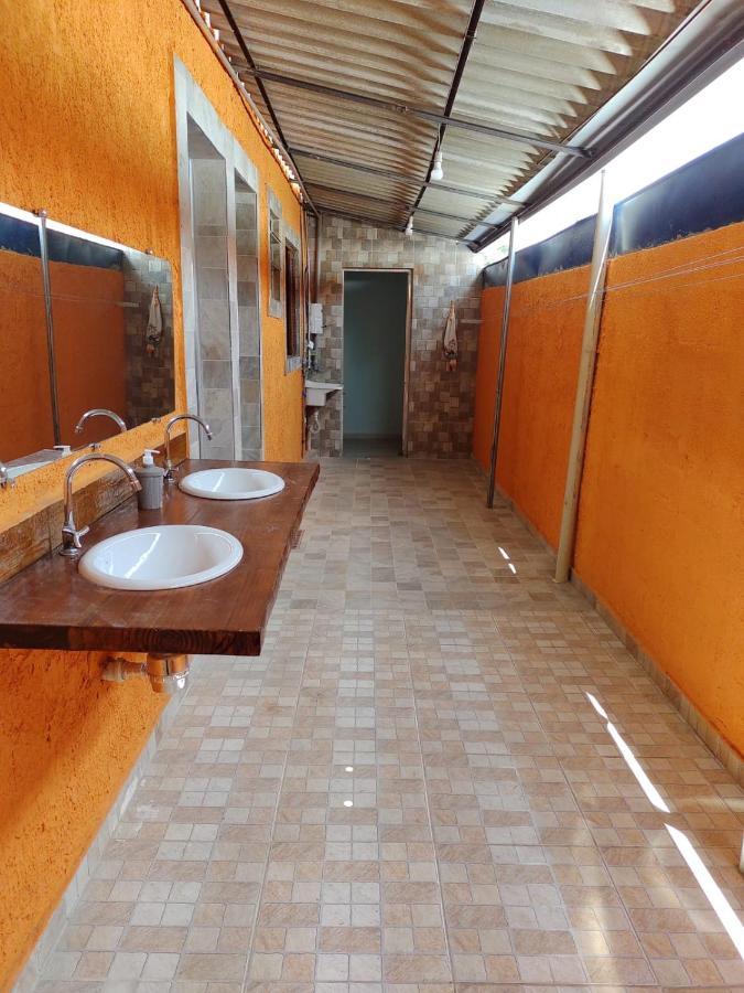 Chacara Bella Vida Com Piscina Churrasqueira Salao De Festas Fogao A Lenha Quadra Арасаригуама Экстерьер фото