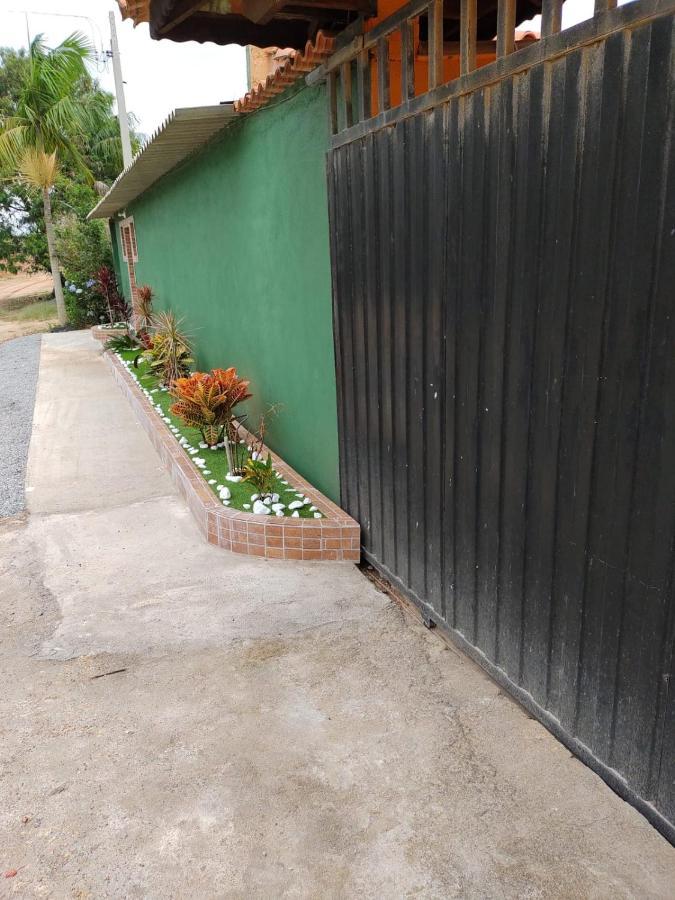 Chacara Bella Vida Com Piscina Churrasqueira Salao De Festas Fogao A Lenha Quadra Арасаригуама Экстерьер фото