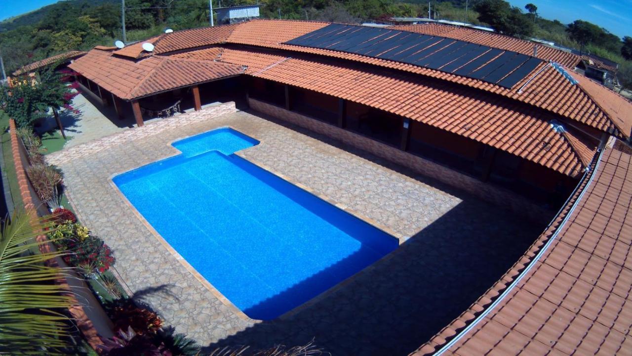 Chacara Bella Vida Com Piscina Churrasqueira Salao De Festas Fogao A Lenha Quadra Арасаригуама Экстерьер фото